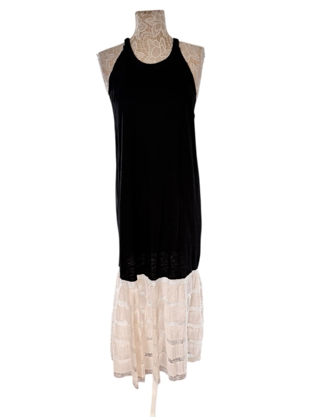 Free People Maxi Dress White Lace Tiered Bottom size Large Boho bohemian